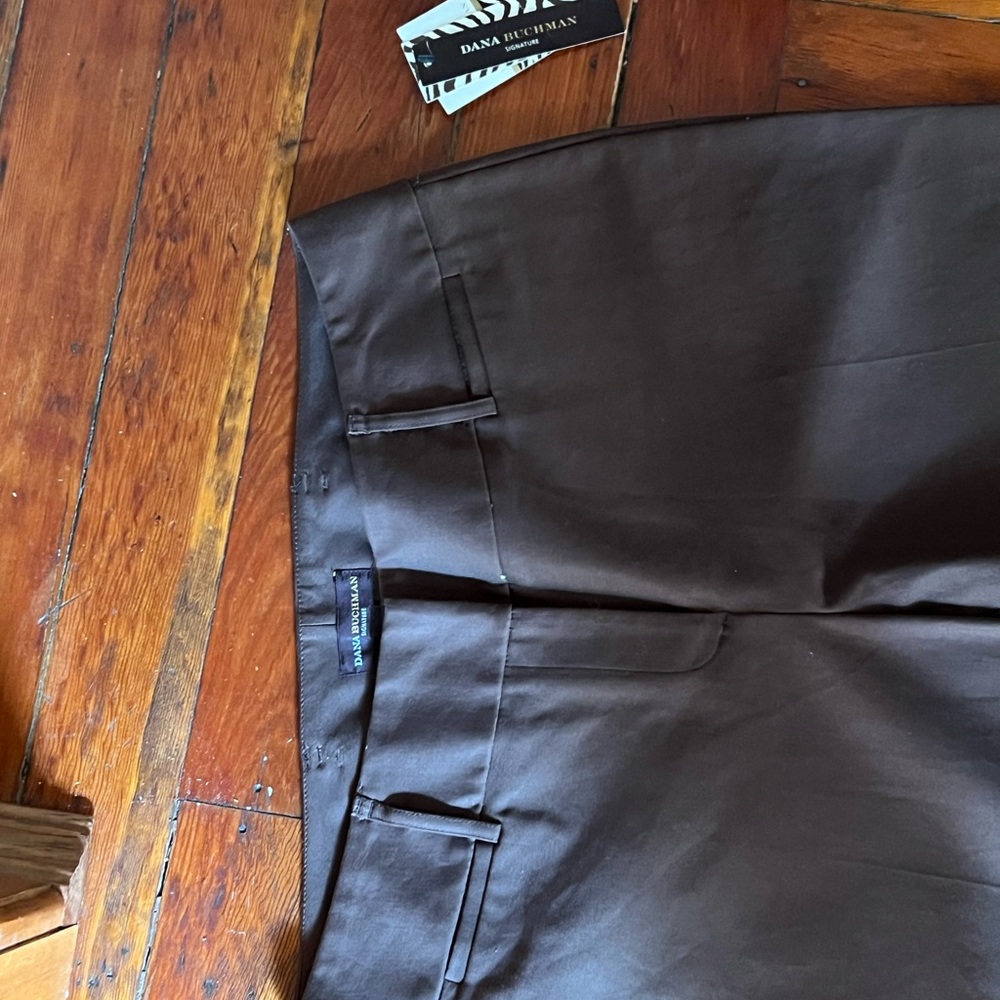 Dana Buchman Brown Pants